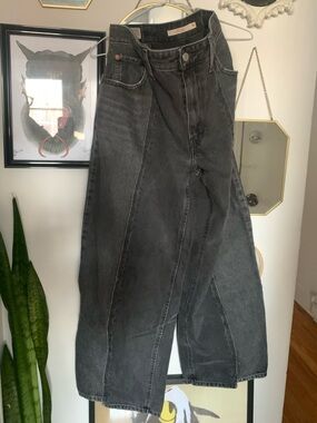 Levi's Wide-Leg Panelled Jeans in Washed Black